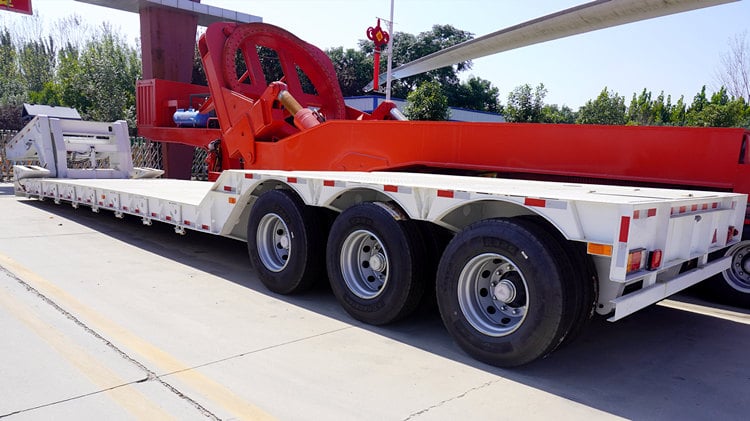 Tri Axle 60ton Detachable Gooseneck Trailer for Sale in Zambia
