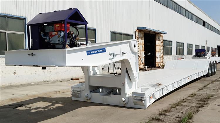 3 Axle Gooseneck Low Bed Trailer for Sale In Malawi - Shiyun Vehicle