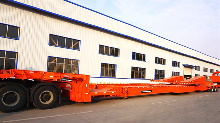 Extendable Gooseneck Trailer